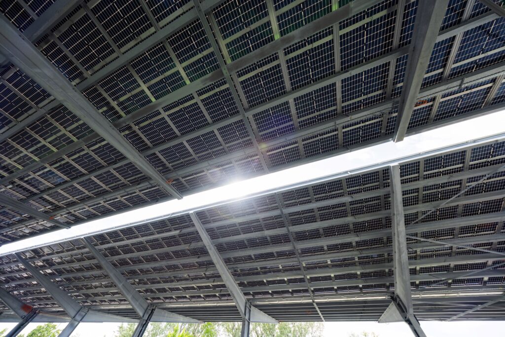 Photovoltaik Infrastrukturbedachung